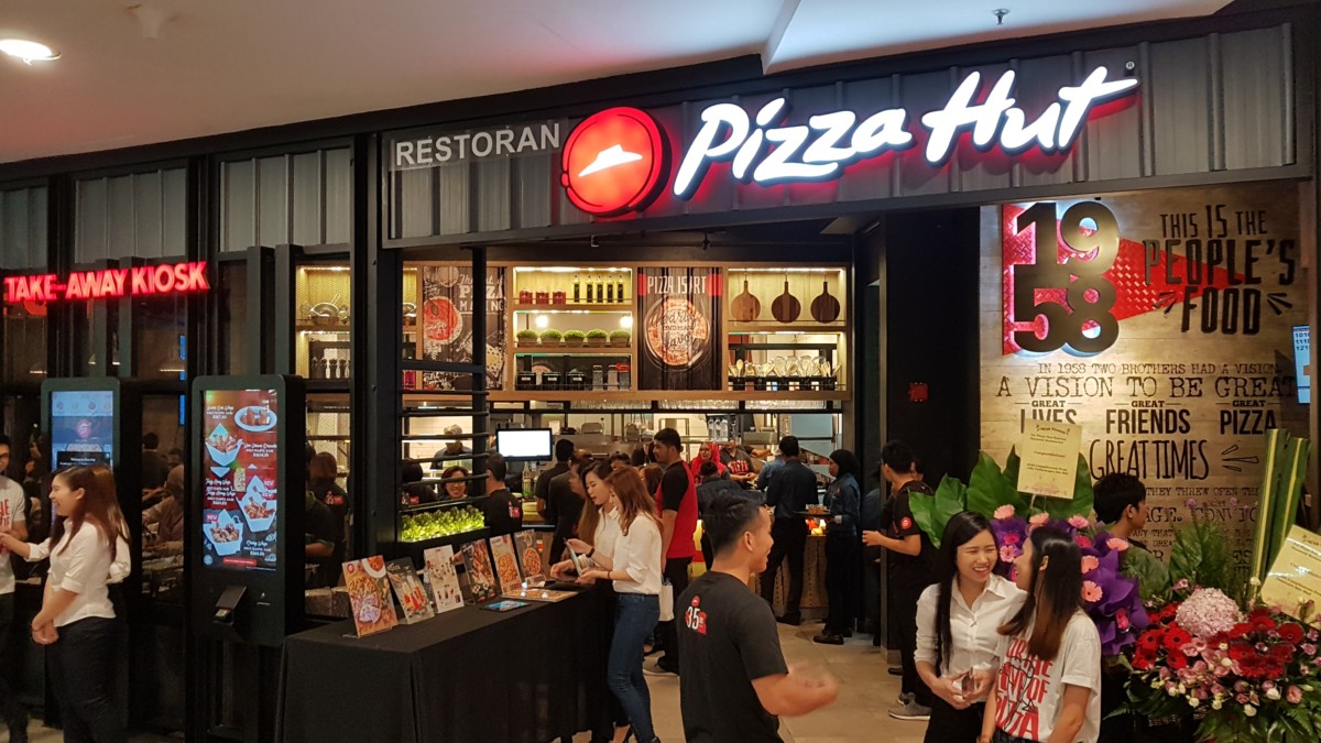 PizaaHut
